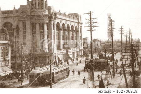 古写真　1916-1918年　東京　上野広小路と松坂屋呉服店 132706219
