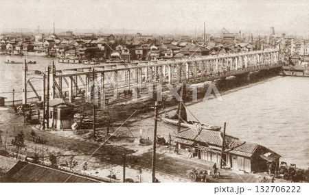 古写真　1907-1918年　東京　隅田川と吾妻橋のパノラマ（墨田区側から浅草方面を望む） 132706222