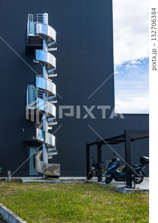 避難用すべり台 132706384