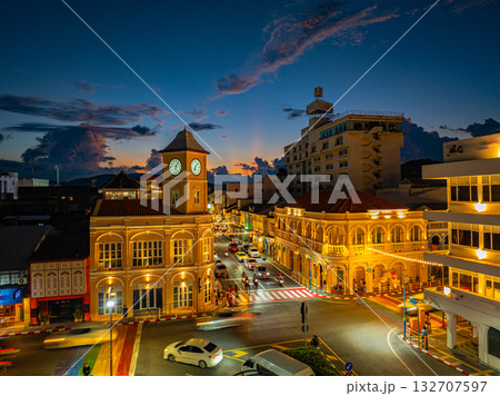 Aerial view Cityscape with Towering Cloud Formation 132707597