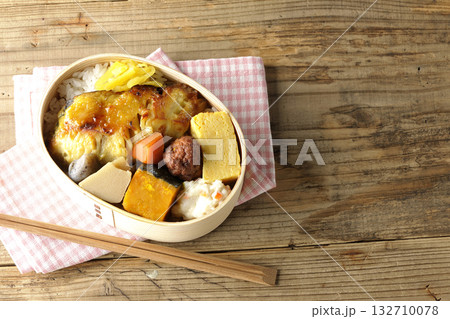 焼き魚弁当 焼き魚弁当 132710078