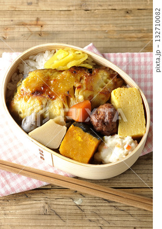 焼き魚弁当 焼き魚弁当 132710082