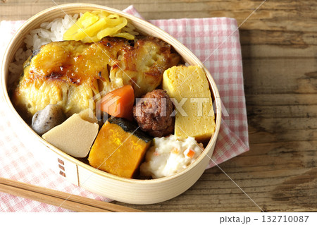 焼き魚弁当 132710087