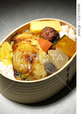 焼き魚弁当 132710598