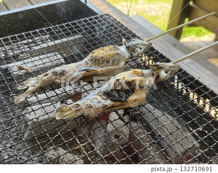 ヤマメの炭火焼き ヤマメの炭火焼き 132710691