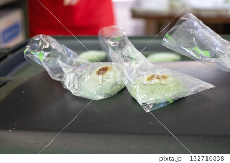 道の駅の焼き餅 132710838