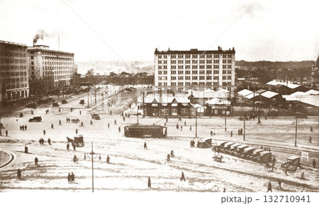 古写真 1924-1927年 東京駅丸の内口の雪景色 古写真 1924-1927年 東京駅丸の内口の雪景色 132710941
