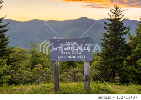 Car road trip on Blue Ridge Parkway in North Carolina Appalachian mountains. Mt Mitchell Overlook in summer season at sunset. Summertime landscape of beautiful nature 132711437