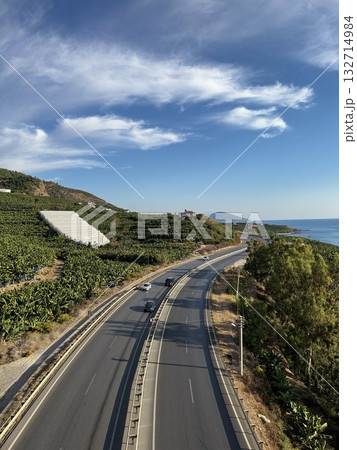 Coastal highway scenery. High quality photo 132714984