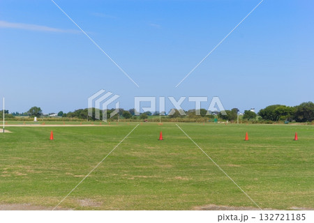 埼玉県吉川市吉川公園2025年10月 132721185