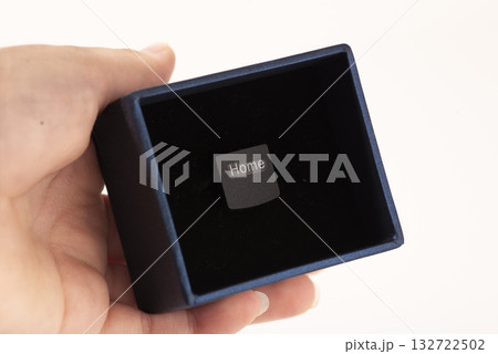 Red employee icon standing out among black user icons on a computer keyboard. Recruitment, hiring or target audience concept. 132722502