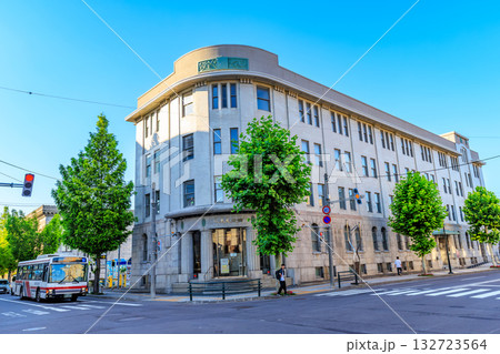 北海道　小樽市　似鳥美術館（旧北海道拓殖銀行小樽支店） 132723564