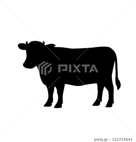 牛のシルエットイラスト　動物　肉　ビーフ　家畜　農場　食材　料理素材　モノクロ　アイコン 132724041