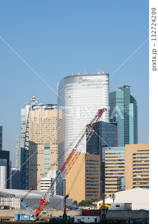 勝どきから隅田川沿いの大型クレーンと築地汐留方面を見た風景 勝どきから隅田川沿いの大型クレーンと築地汐留方面を見た風景 132724299