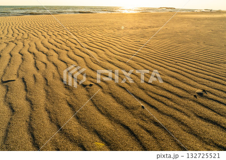 《静岡県》中田島砂丘・夕暮れの風景 132725521