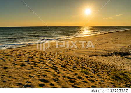 《静岡県》中田島砂丘・夕暮れの風景 132725527