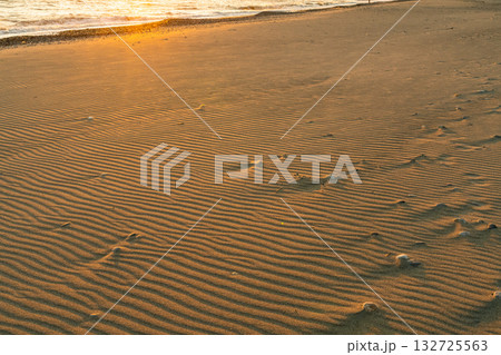 《静岡県》中田島砂丘・夕暮れの風景 132725563