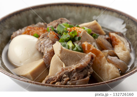牛すじの煮物 132726160