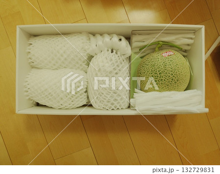 高級なメロンが来た　～rich watermelon 132729831