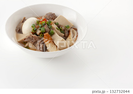 牛すじの煮物 132732044