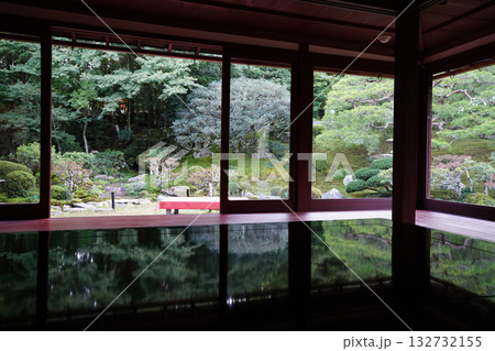 旧竹林院の庭園の風景 旧竹林院の庭園の風景 132732155