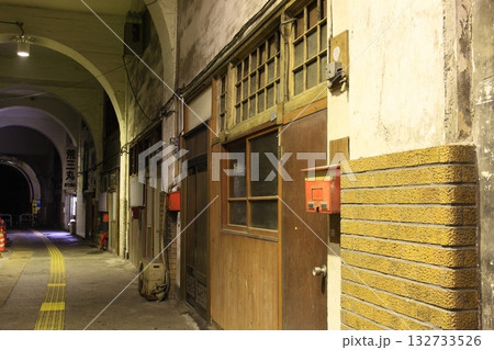 昭和へタイムスリップしたかのような国道駅 昭和へタイムスリップしたかのような国道駅 132733526