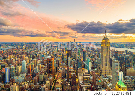 Manhattan city skyline from top viewy, cityscape of New York city 132735481