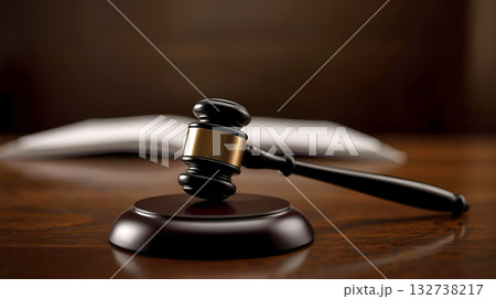 裁判官の小槌 132738217