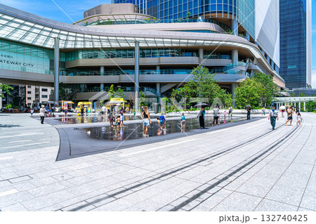 【東京都】街と自然が一体化したような高輪ゲートウェイシティ 132740425