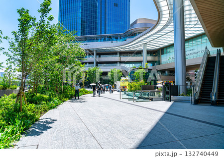 【東京都】街と自然が一体化したような高輪ゲートウェイシティ 132740449