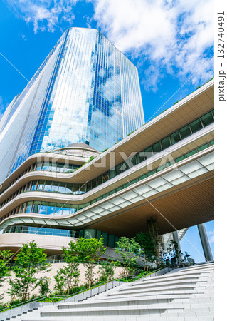 【東京都】街と自然が一体化したような高輪ゲートウェイシティ 132740491