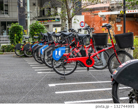 シェアサイクルのサイクルポート（東京都中央区） 132744995