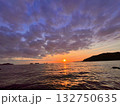 和歌山から見る夕焼けとブルーアワー 132750635