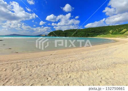 【長崎県】日本一美しい高浜海水浴場（五島列島の福江島） 132750661