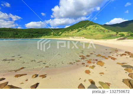【長崎県】日本一美しい高浜海水浴場（五島列島の福江島） 132750672