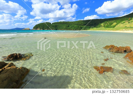 【長崎県】日本一美しい高浜海水浴場（五島列島の福江島） 132750685