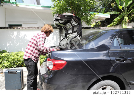 Adult Trip 132751313