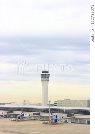 愛知県常滑市、中部国際空港の風景 132752375