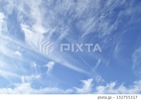 早朝の筋雲（ fix撮影 ） 132755317