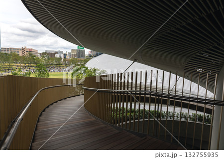 大阪/うめきたの螺旋階段(2024年9月撮影) 大阪/うめきたの螺旋階段(2024年9月撮影) 132755935