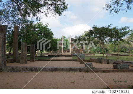 スリランカ　世界遺産　聖地アヌラーダプラ 132759123