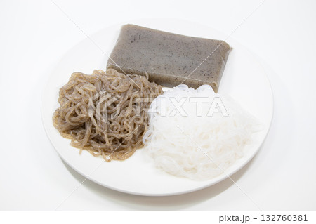 こんにゃく 132760381