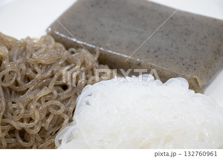 板こんにゃく 糸こんにゃく 132760961