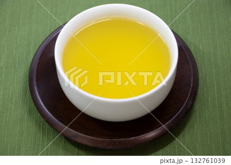 緑茶 132761039