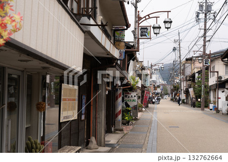 《岐阜県》郡上八幡・八幡町の古い街並み 《岐阜県》郡上八幡・八幡町の古い街並み 132762664