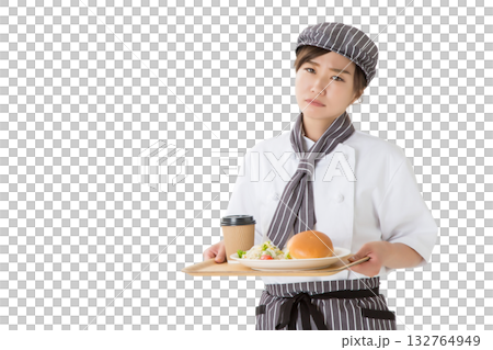 一位身穿廚師服的女士手捧托盤，托盤上放著一個漢堡。 132764949