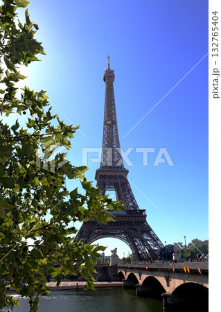 エッフェル塔(Eiffel Tower) エッフェル塔(Eiffel Tower) 132765404