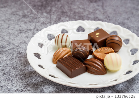 バレンタインチョコレート 132766528