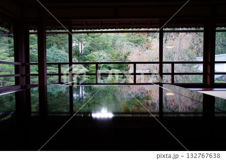 坂本旧竹林院の二階からの風景 132767638