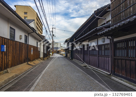 京都伏見の酒蔵 京都伏見の酒蔵 132769401